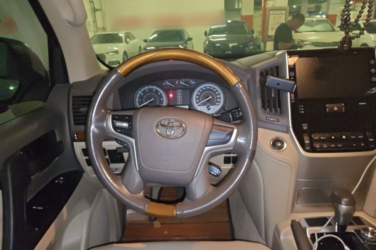 Used Toyota Land Cruiser  Steering Wheel