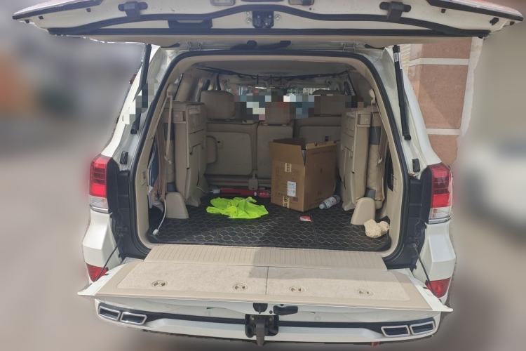 Used Toyota Land Cruiser  Trunk