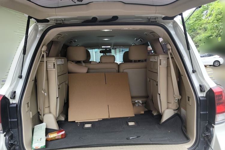 Used Toyota Land Cruiser  Trunk