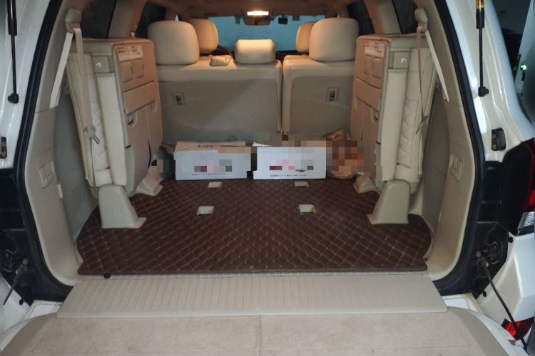 Used Toyota Land Cruiser  Trunk