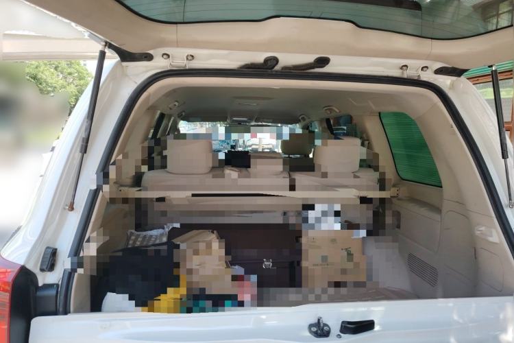 Used Toyota Land Cruiser  Trunk