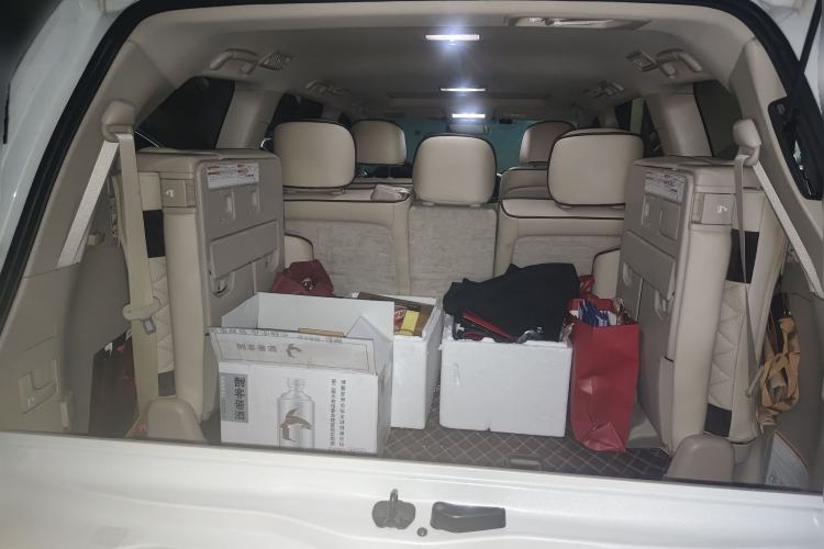 Used Toyota Land Cruiser 2018 4.0L GX-R Gasoline 7-Seater Middle East Trunk