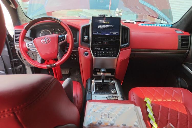 Used Toyota Land Cruiser  Center Console