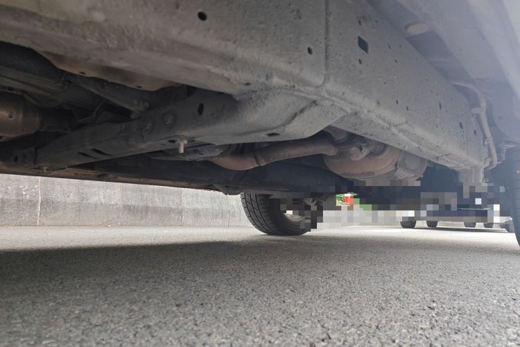 Used Toyota Land Cruiser  Chassis Front Left