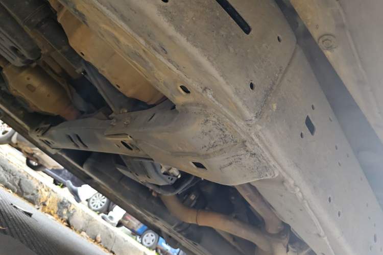 Used Toyota Land Cruiser  Chassis Front Left