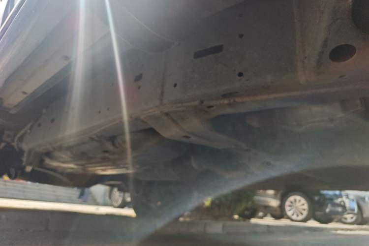 Used Toyota Land Cruiser 2019 4.0L GX-R Eight-Cylinder Underbody Lighting Flowing LED Lights – Middle East Chassis Front Right