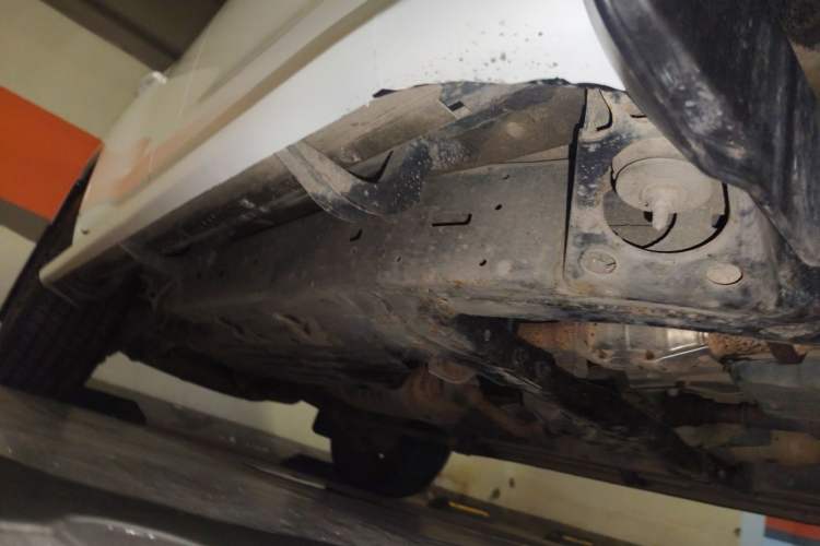 Used Toyota Land Cruiser  Chassis Front Right