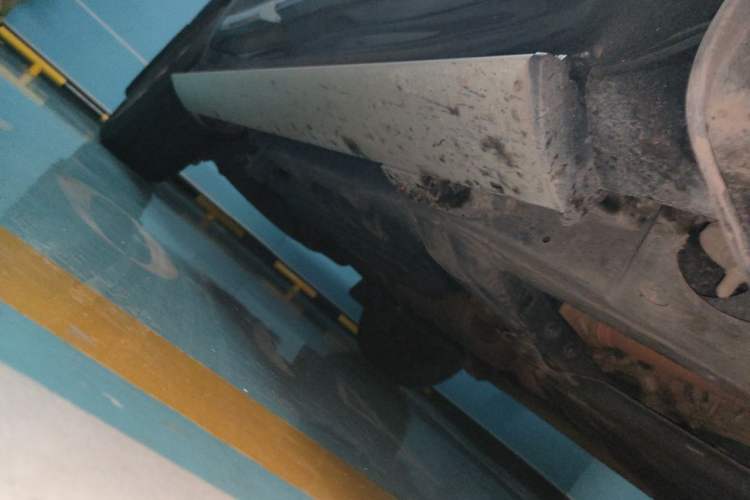 Used Toyota Land Cruiser 2019 5.7L 7-Seater Middle East Version Chassis Front Right