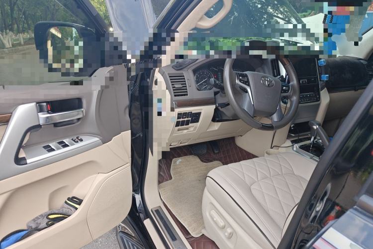 Used Toyota Land Cruiser  Driver Seat