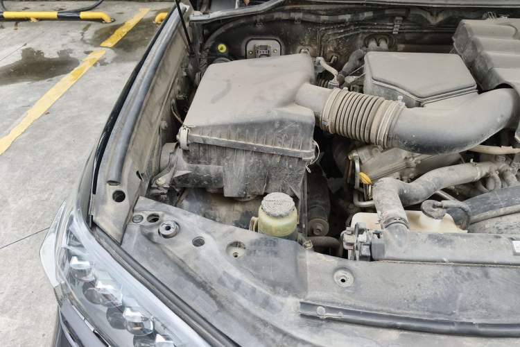 Used Toyota Land Cruiser  Engine Bay Right