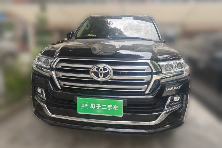Used Toyota Land Cruiser  Front