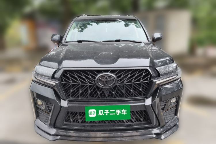 Used Toyota Land Cruiser  Front