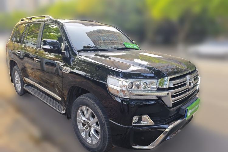 Used Toyota Land Cruiser  Front Right 45 Deg