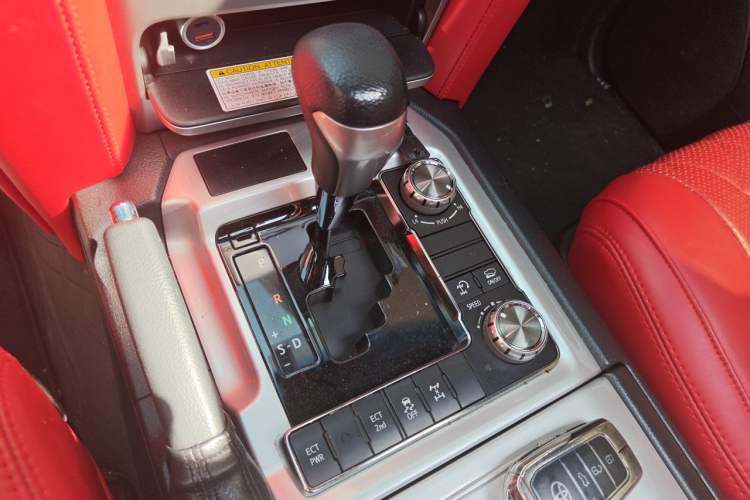 Used Toyota Land Cruiser  Gear Lever
