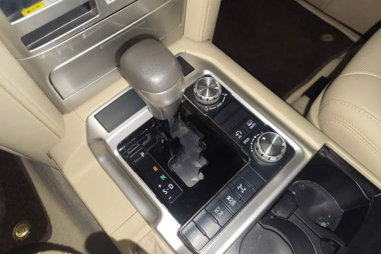 Used Toyota Land Cruiser  Gear Lever