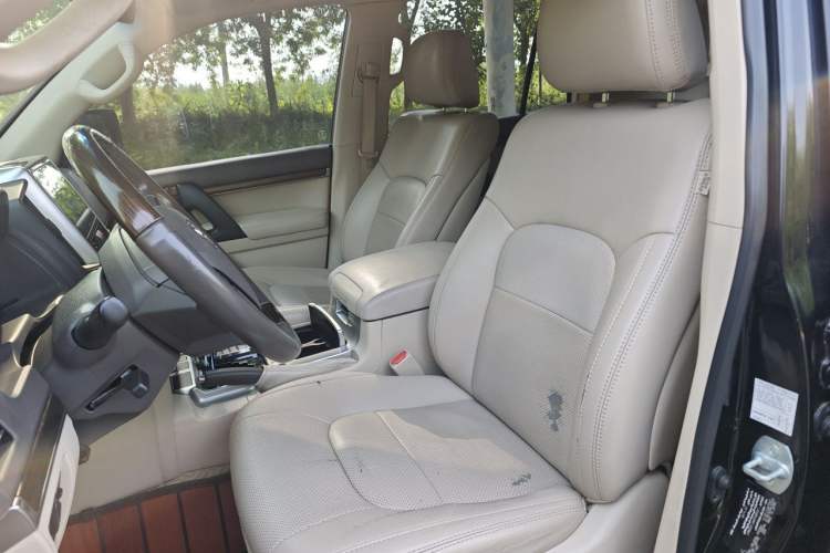 Used Toyota Land Cruiser 2019 4.0L GX-R 7 Seats Parallel Import Left Front Seat