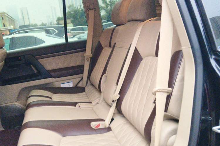 Used Toyota Land Cruiser  Left Rear Seat