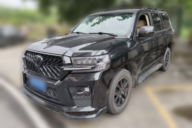 Used Toyota Land Cruiser 