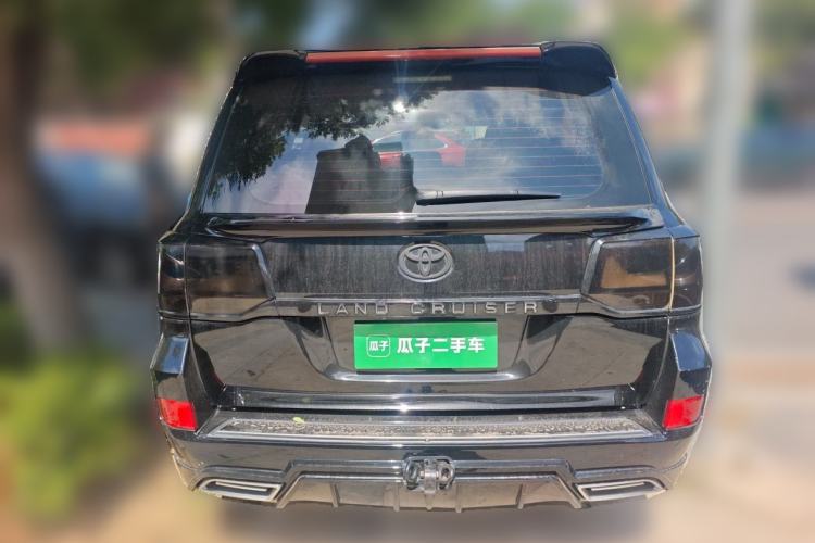 Used Toyota Land Cruiser 2019 4.0L GX-R Eight-Cylinder Underbody Lighting Flowing LED Lights – Middle East Rear