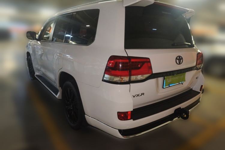 Used Toyota Land Cruiser  Rear Left 45 Deg