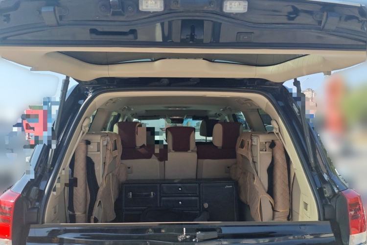 Used Toyota Land Cruiser  Trunk