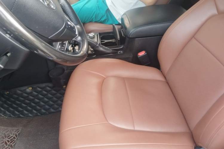 Used Toyota Land Cruiser  Left Front Seat