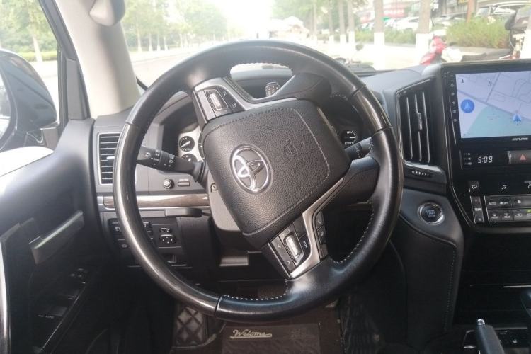 Used Toyota Land Cruiser  Steering Wheel