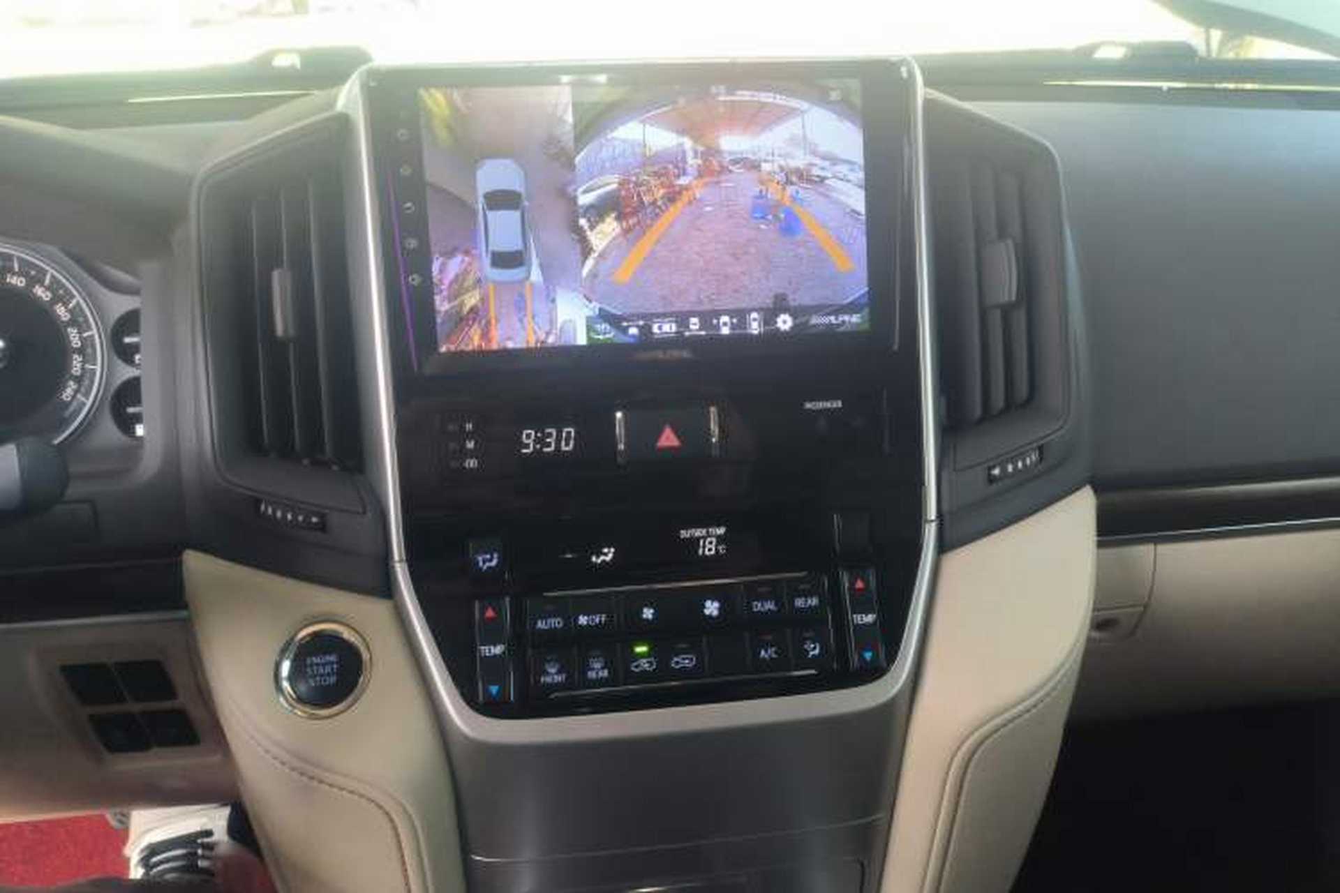 Used Toyota Land Cruiser 2019 4.6L GX-R Middle East Version Audio And AC Panel
