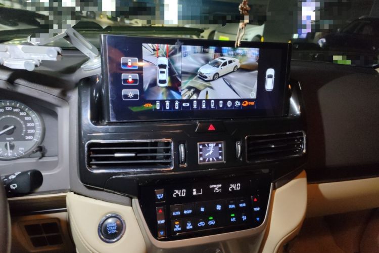 Used Toyota Land Cruiser 2019 4.0L 7-Seater Automatic Transmission Middle East Version Audio And AC Panel
