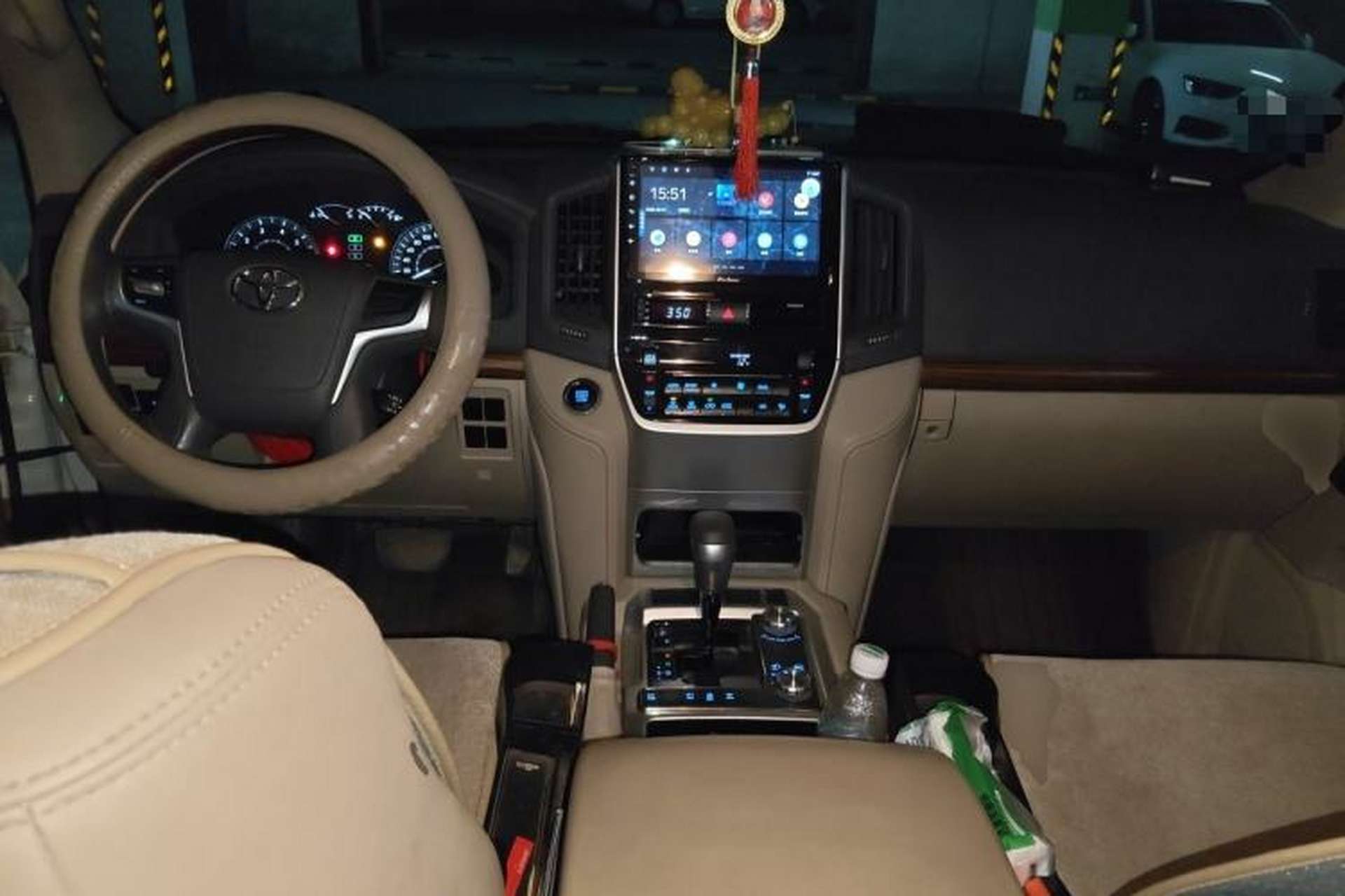 Used Toyota Land Cruiser 2019 4.0L GX-R 5-Seater Parallel Import Center Console