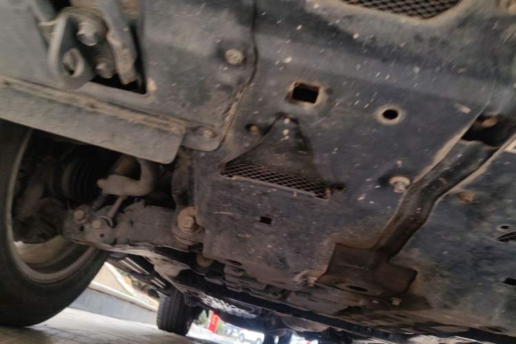 Used Toyota Land Cruiser 2019 4.0L VX-R Lowered Suspension Middle East Chassis Front