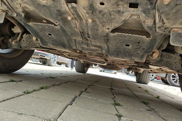 Used Toyota Land Cruiser 2019 4.0L VX-R Lowered Suspension Middle East Chassis Front