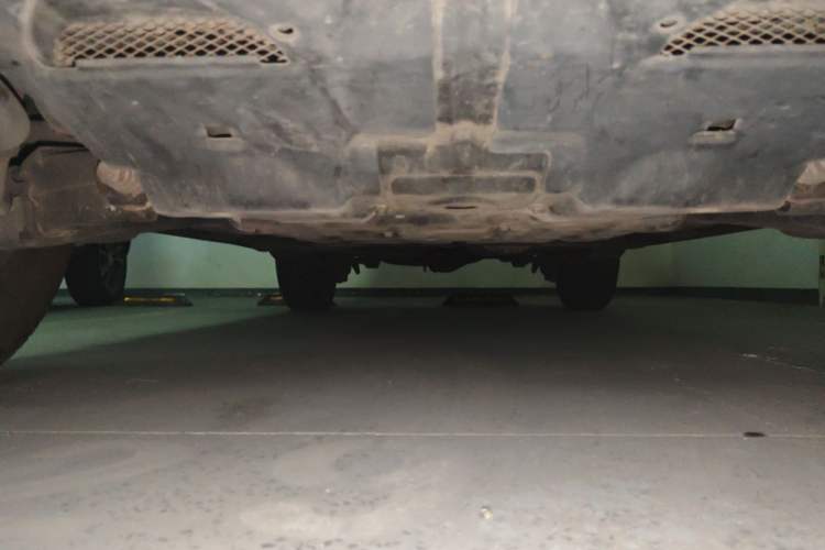 Used Toyota Land Cruiser 2019 4.0L GX-R 5-Seater Parallel Import Chassis Front