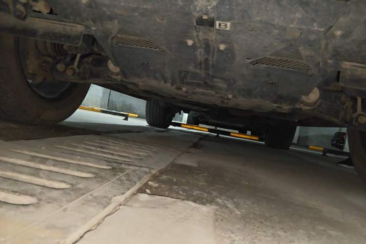 Used Toyota Land Cruiser 2019 4.0L GX-R 5-Seater Parallel Import Chassis Front