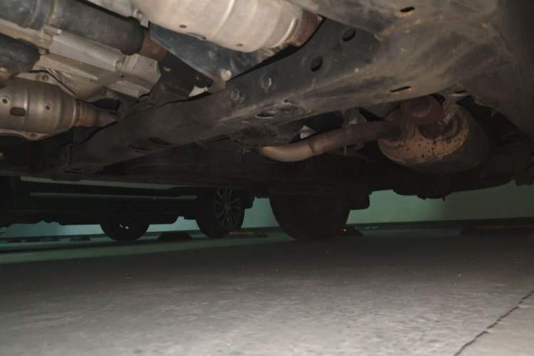 Used Toyota Land Cruiser 2019 4.0L GX-R 5-Seater Parallel Import Chassis Front Left