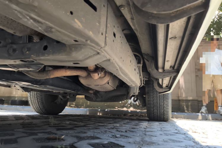 Used Toyota Land Cruiser  Chassis Front Left