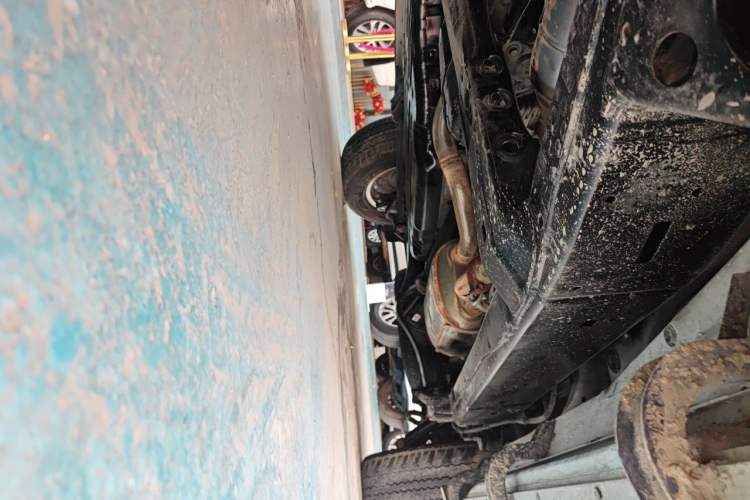 Used Toyota Land Cruiser  Chassis Front Left