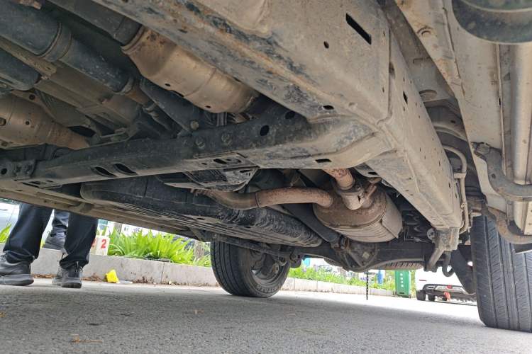 Used Toyota Land Cruiser  Chassis Front Left