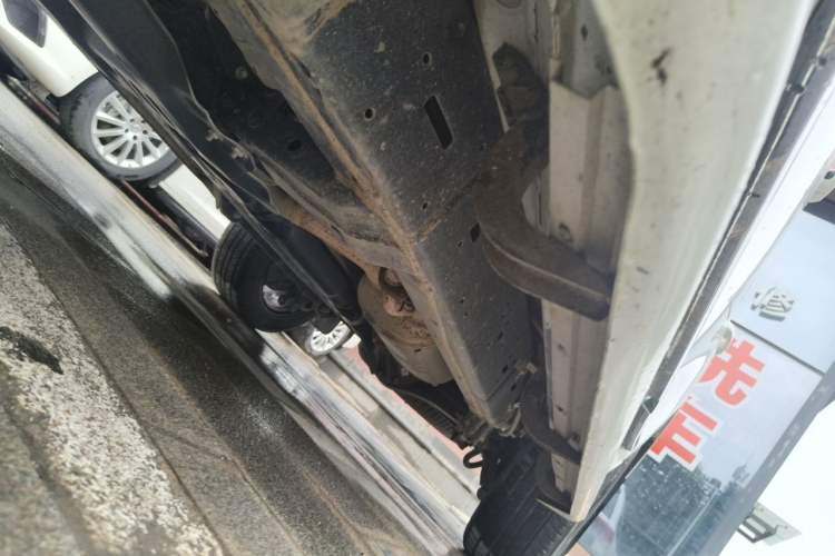 Used Toyota Land Cruiser  Chassis Front Left