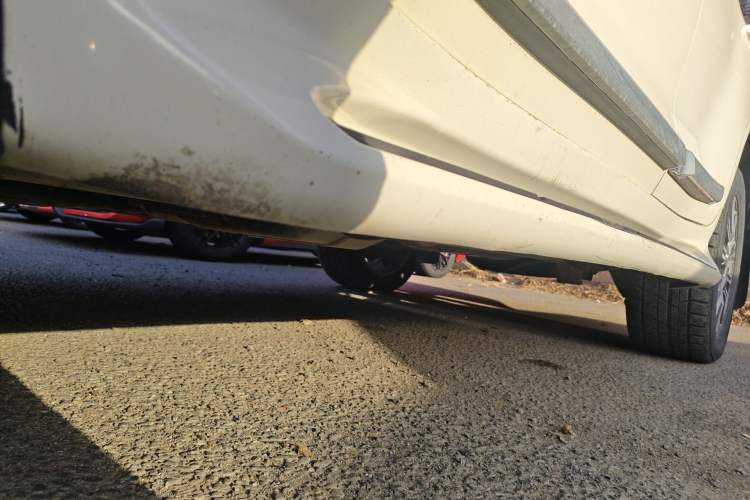 Used Toyota Land Cruiser  Chassis Front Left