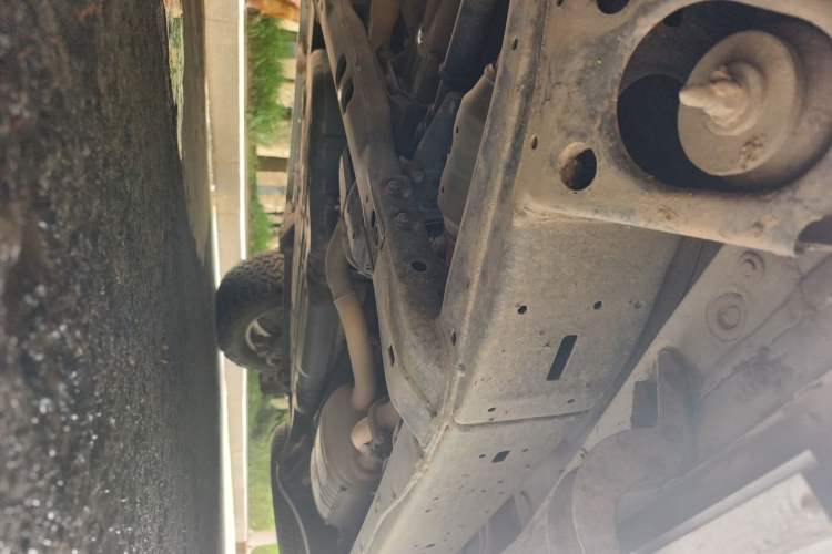 Used Toyota Land Cruiser 2019 4.0L Iron Wheels Refrigerator with Electric Base Basic Version—Middle East Chassis Front Left