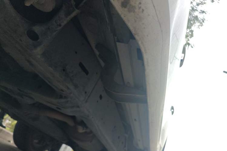 Used Toyota Land Cruiser  Chassis Front Left