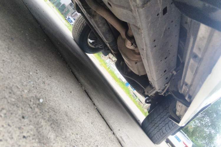 Used Toyota Land Cruiser  Chassis Front Left