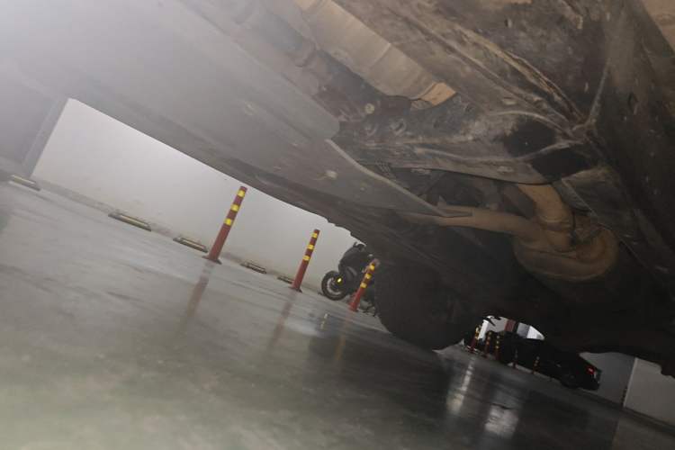Used Toyota Land Cruiser  Chassis Front Left