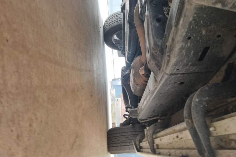 Used Toyota Land Cruiser  Chassis Front Left