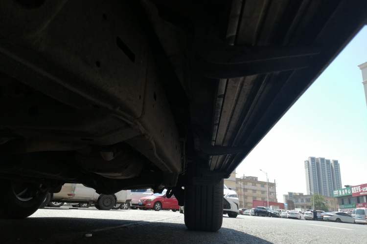 Used Toyota Land Cruiser  Chassis Front Left