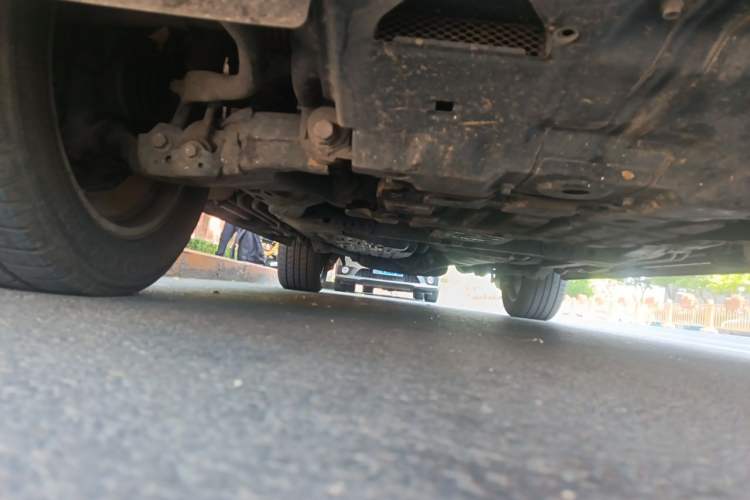 Used Toyota Land Cruiser  Chassis Front Left