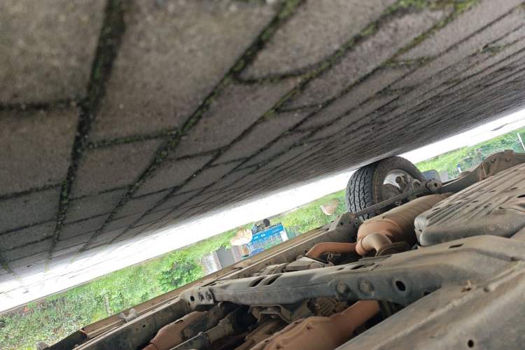 Used Toyota Land Cruiser  Chassis Front Right