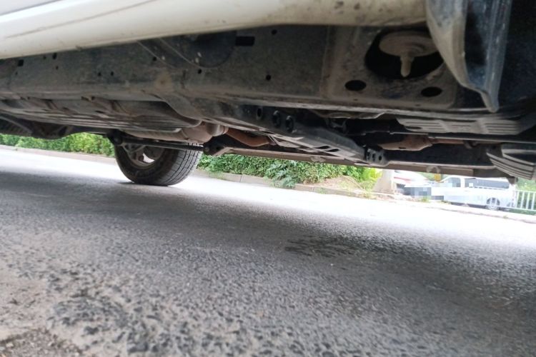 Used Toyota Land Cruiser 2019 4.0L 7-Seater Automatic Transmission Middle East Version Chassis Front Right