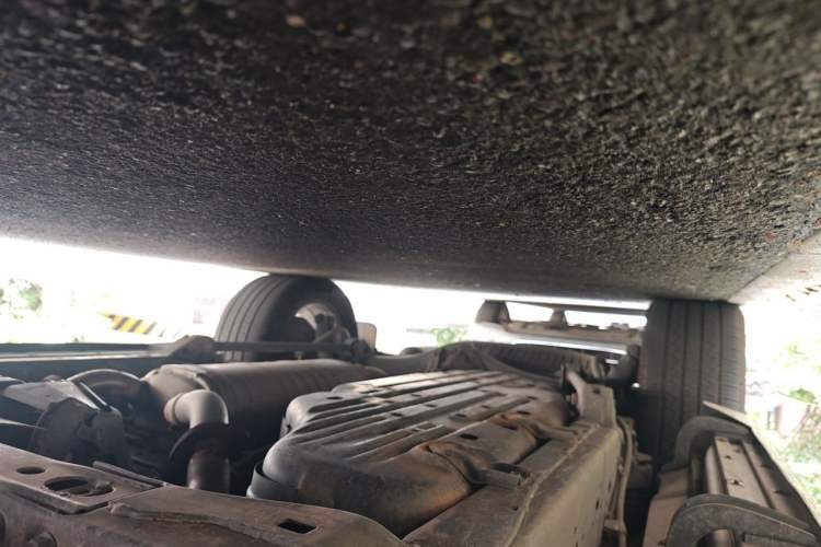 Used Toyota Land Cruiser  Chassis Front Right